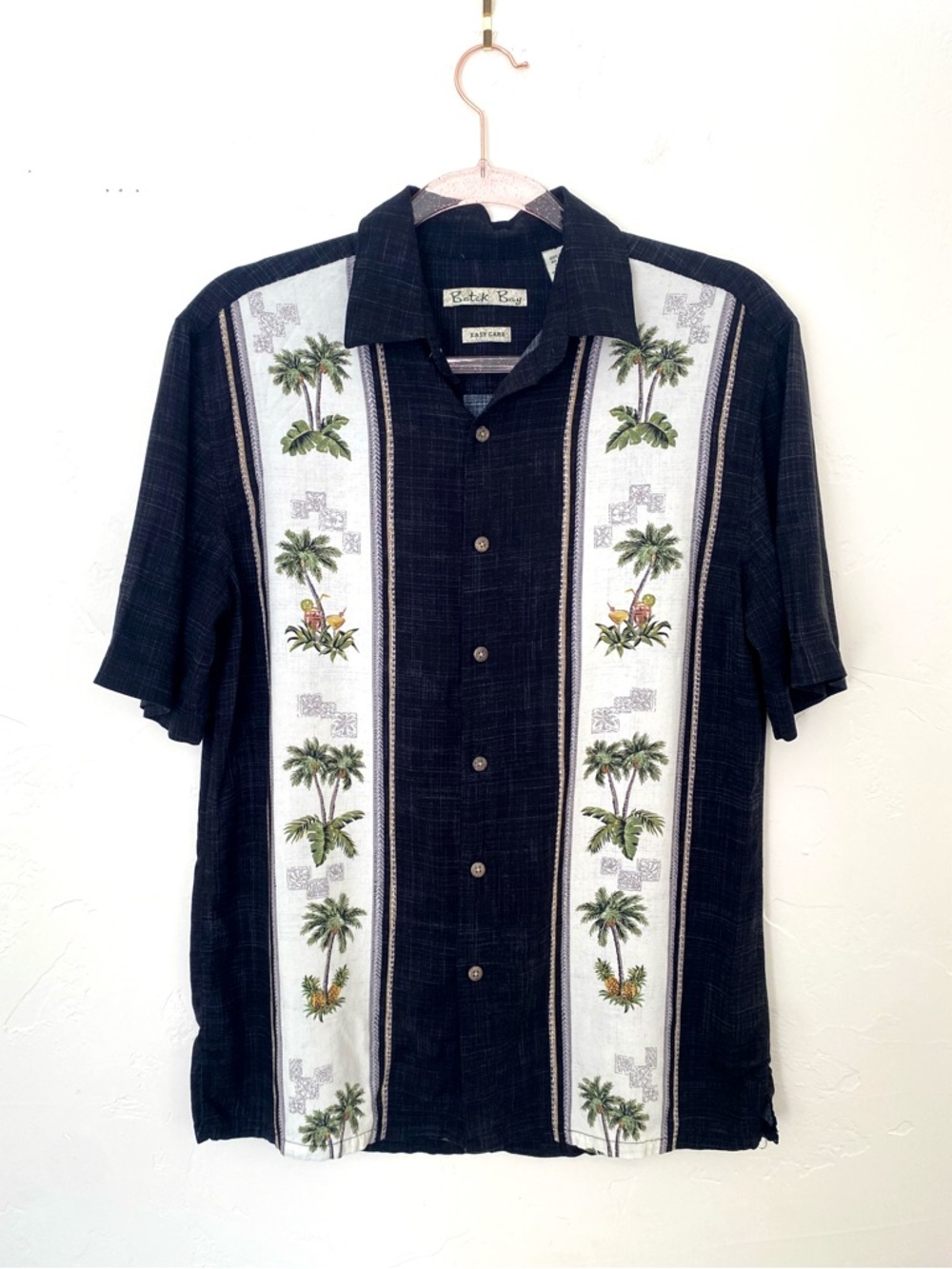 Batik Bay Tropical Print M Men's Hawaiian Shirt Vintage Style Print 100% Rayon